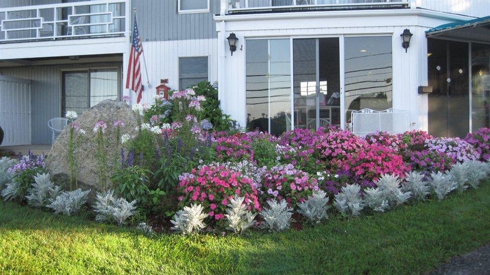 Sands Of Time Motor Inn & Harbor House Woods Hole Buitenkant foto